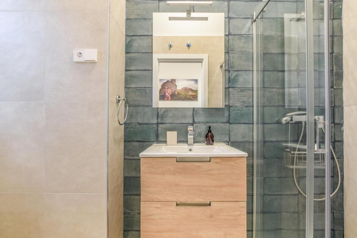 Myhousespain - Superb Flat In Sanchinarro Appartement Madrid